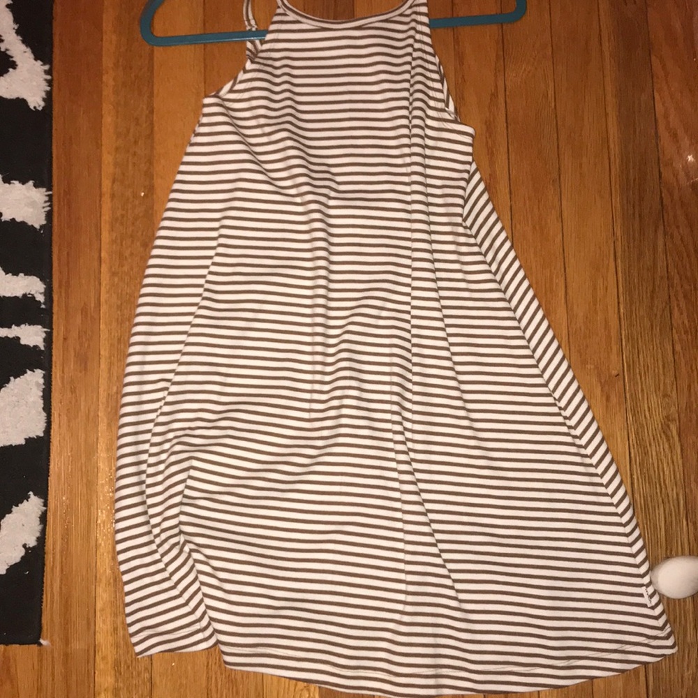 RVCA cute striped dress brown and white